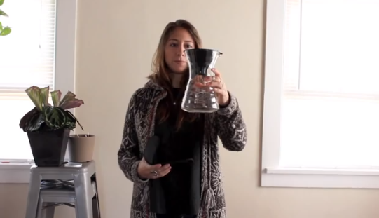 Hario v60 Drip Decanter VDD-02 700ml Video Review