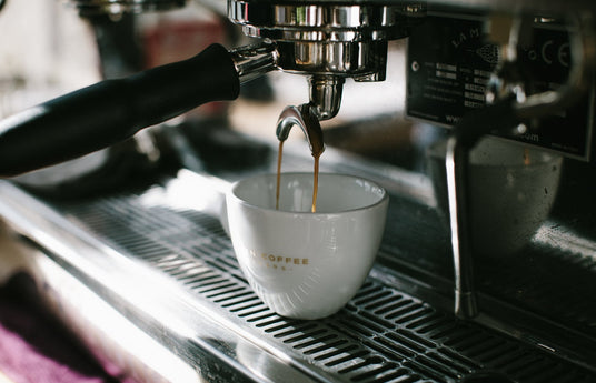 PRO-TIPS from a Coffee Insider – What Even Professional Baristas Are Doing Wrong and How to Make the Most of your Equipment!