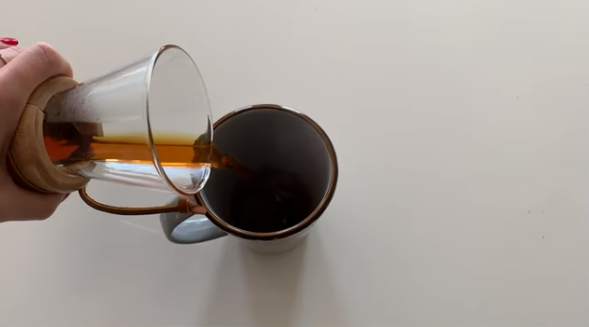 How to Brew Coffee with a Chemex